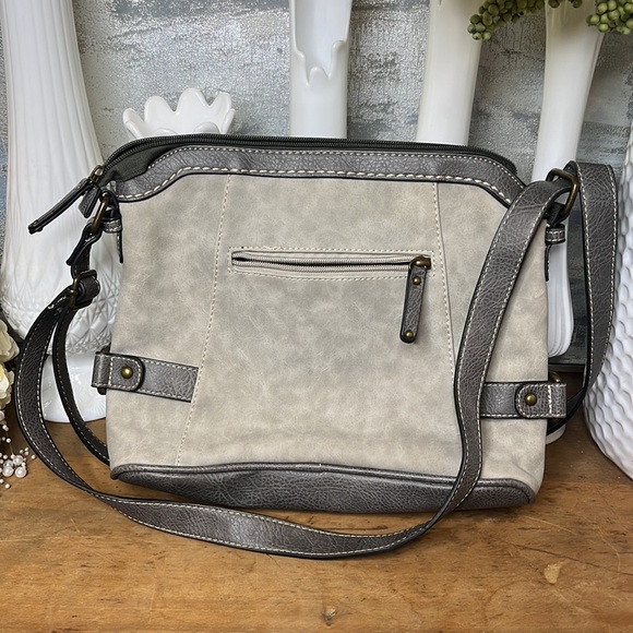 B.O.C. Grey on grey boho purse - Picture 3 of 13